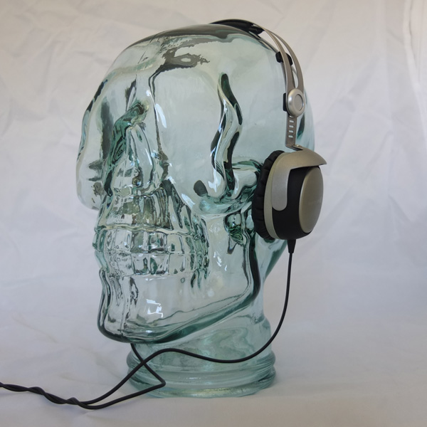 Stockists of AMP3 Luxury Glass Skull Headphones Stand Colour SILVER